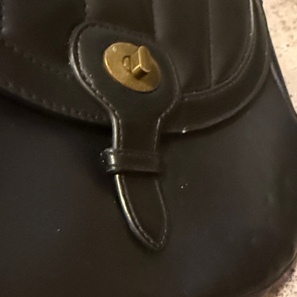 Universal Thread Black Quilted Shoulder Bag - image 2